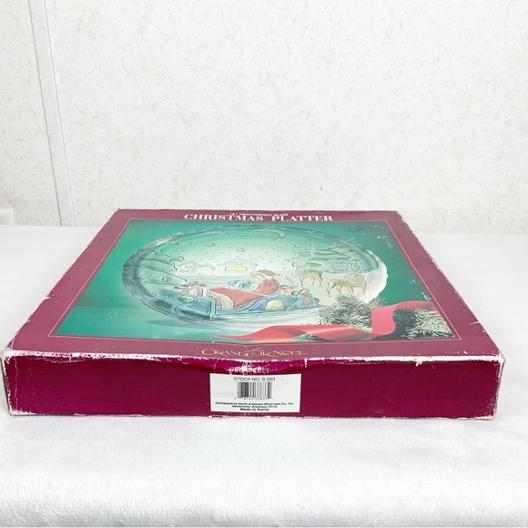 Vintage Grandeur Noel Painted Glass Santa Reindeer Round Christmas Platter 14” - Picture 2 of 10